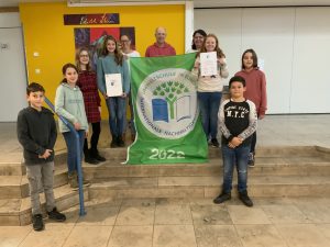 Read more about the article <strong><u>Edith Stein Schule trägt zum 10. Mal den Titel „Umweltschule in Europa / Internationale Nachhaltigkeitsschule“</u></strong>