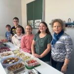 Pausenverkauf mit Herz: 550 Euro für Kinder in der Ukraine